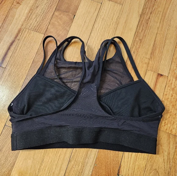 Reebok Black Mesh Sports Bra - Picture 2 of 2